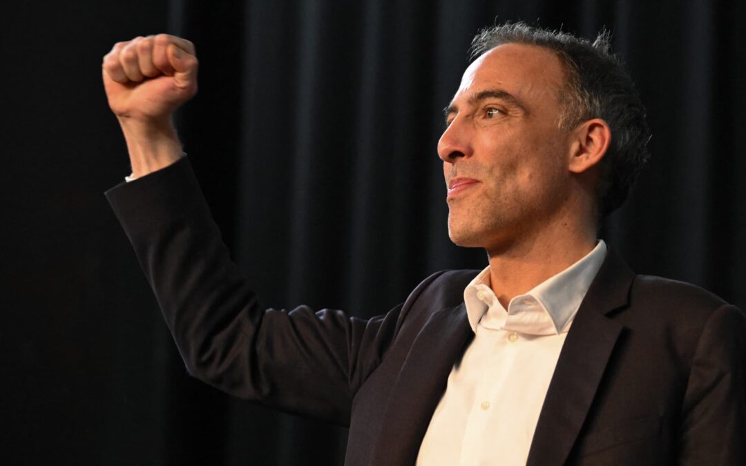 Bataille idéologique et confrontation Électorale : Glucksmann contre Macronie