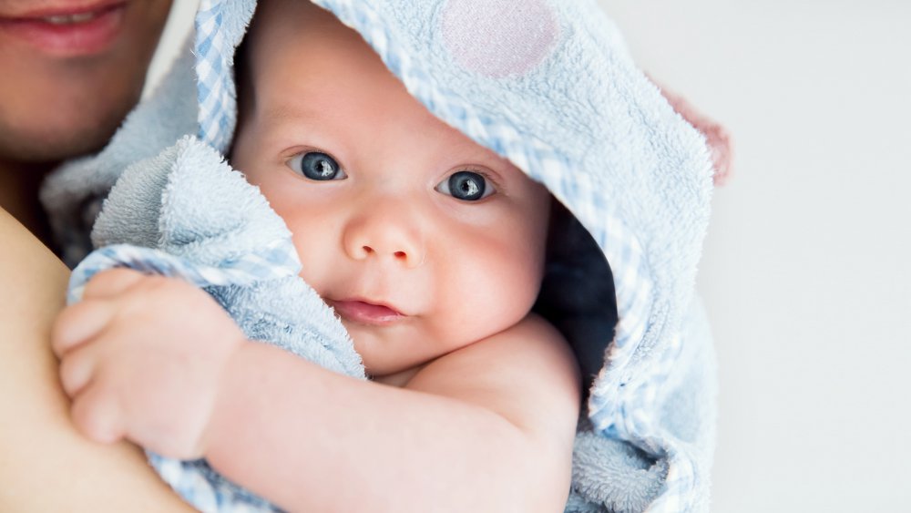 Amour, foot et bébés : La curieuse équation