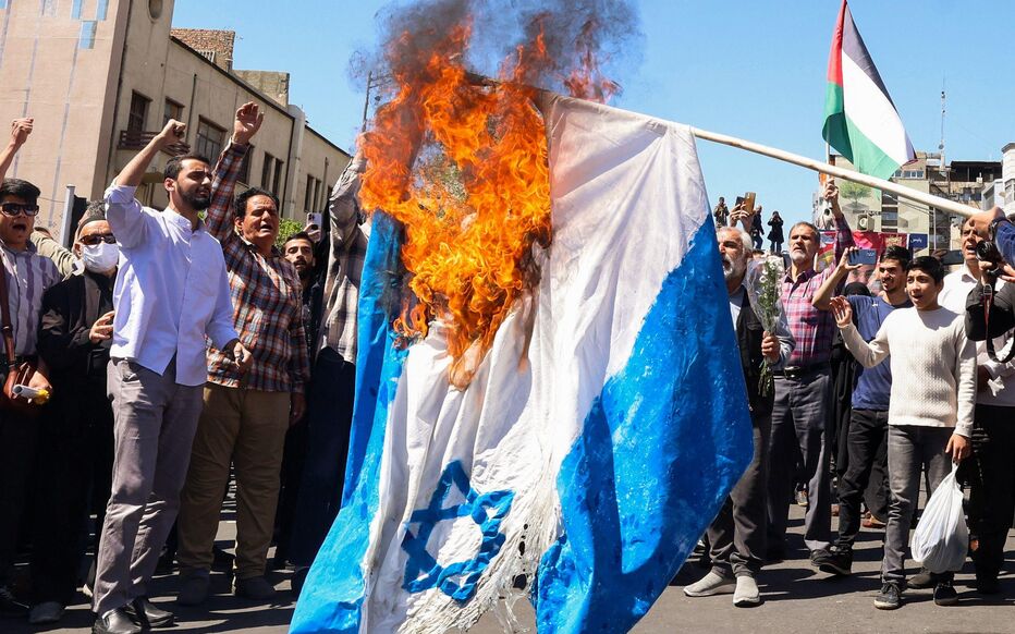 L&rsquo;escalade du conflit Israélo-Iranien : Entre riposte et recherche de paix