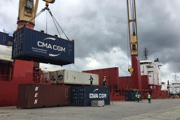 Le souffle court de l&rsquo;économie calédonienne : Un avenir en suspension