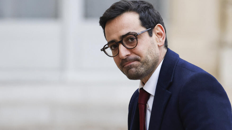 Le tournant silencieux : La France et le conflit russo-ukrainien