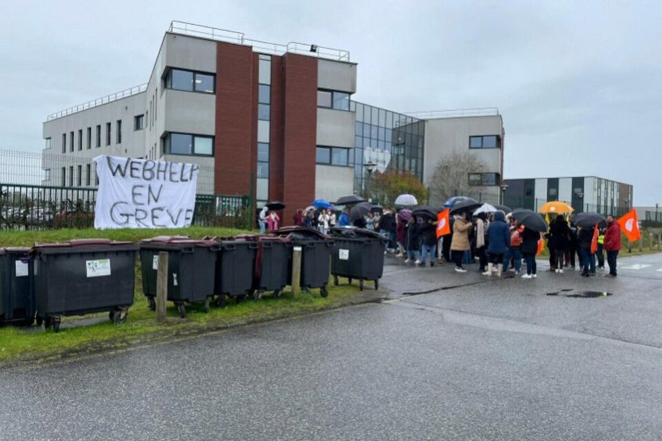 Vent de Révolte à Etrelles : Quand les Salariés de Webhelp Défient les Géants