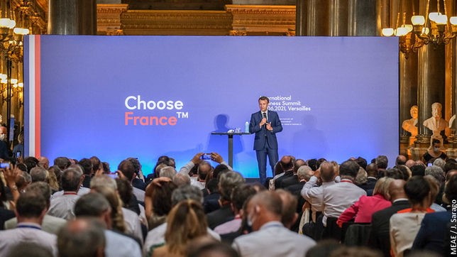 L&rsquo;aube d&rsquo;une nouvelle ère économique : Les géants de l&rsquo;industrie redessinent le paysage Français