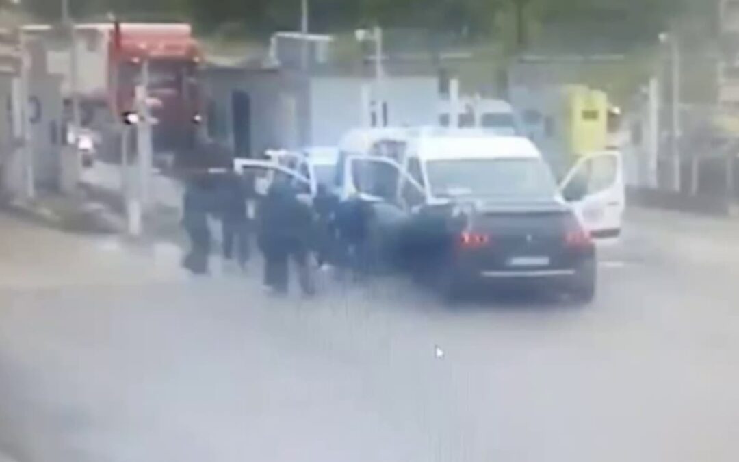 Chaos à Incarville : L&rsquo;attaque d&rsquo;un fourgon pénitentiaire laisse la France en émoi