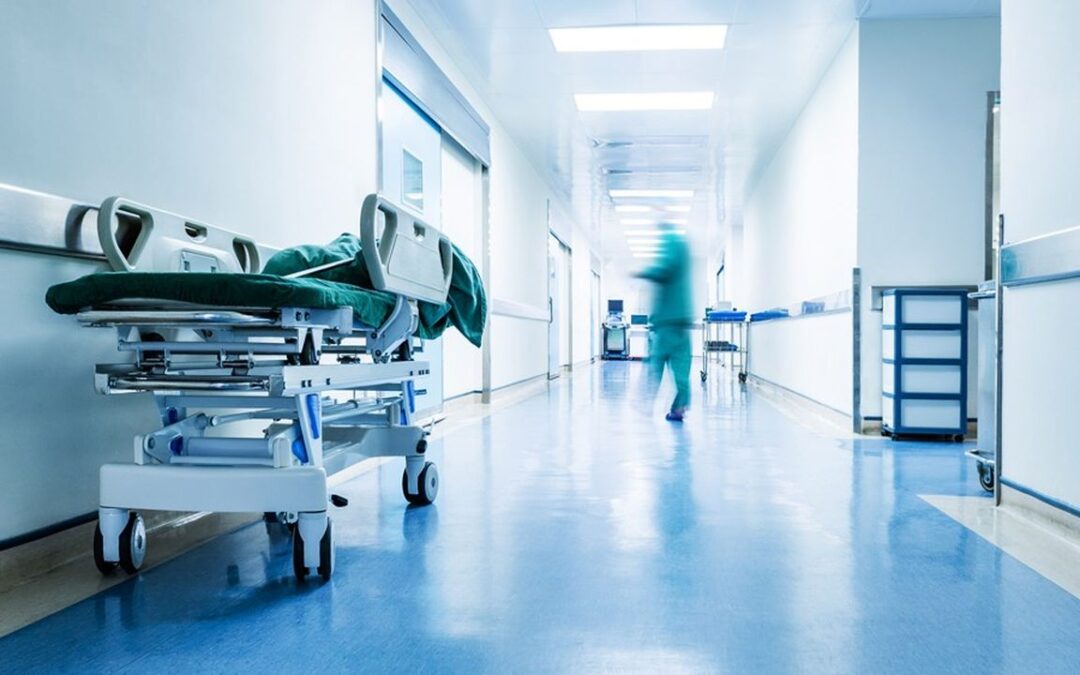 Crise silencieuse : le recours explosif à l&rsquo;intérim dans les hôpitaux parisiens