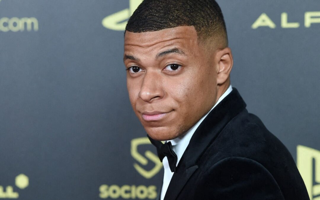 🎯 Kylian Mbappé et les JO : Un rêve suspendu dans les airs