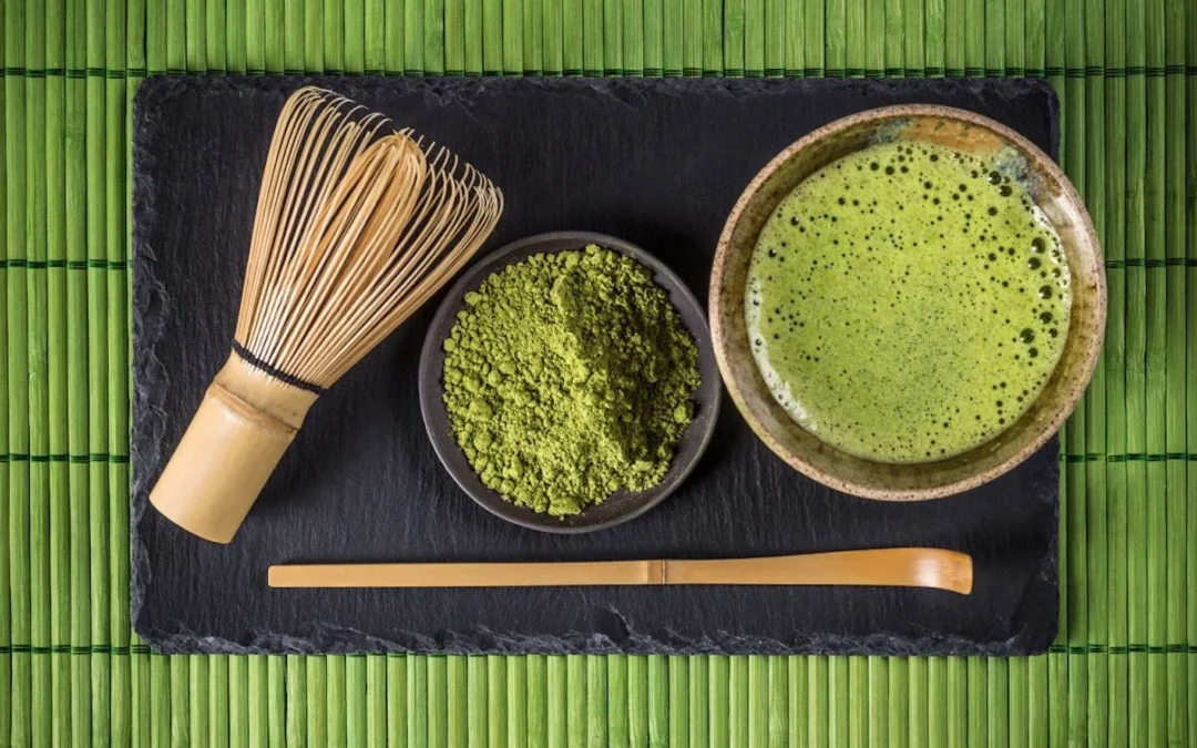 🍵 Les secrets du thé matcha : La boisson qui révolutionne notre santé