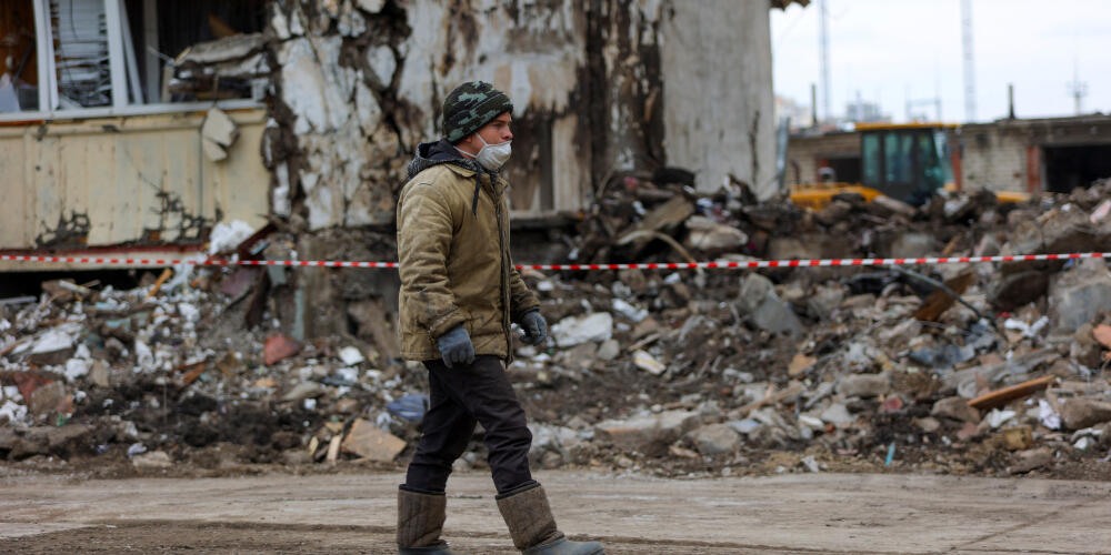 La Guerre en Ukraine : Belgorod attaqué, Donetsk sous pression, et les enjeux internationaux