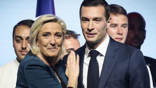 La manipulation par l&rsquo;IA : L&rsquo;arme secrète de l&rsquo;extrême droite