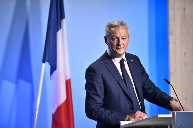Bruno Le Maire quittera-t-il la France pour la Suisse ?
