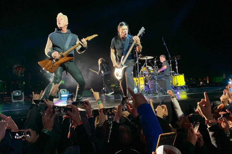 Hellfest : Metallica électrise avec une reprise improbable de « L’Aventurier » d’Indochine