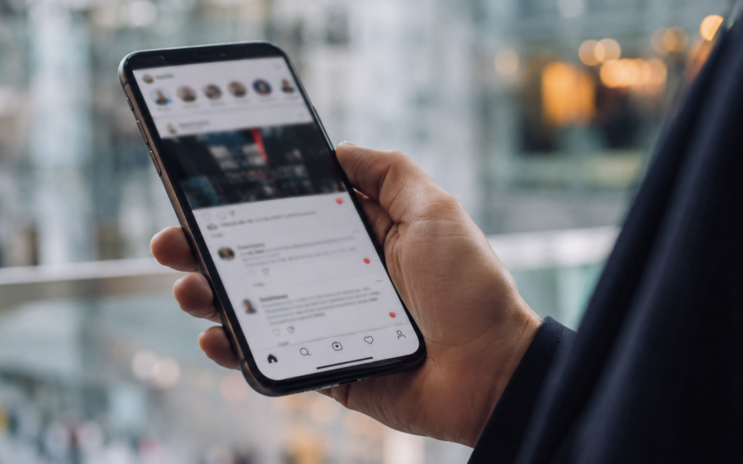 Réseaux sociaux et ados : la grande coupure numérique arrive